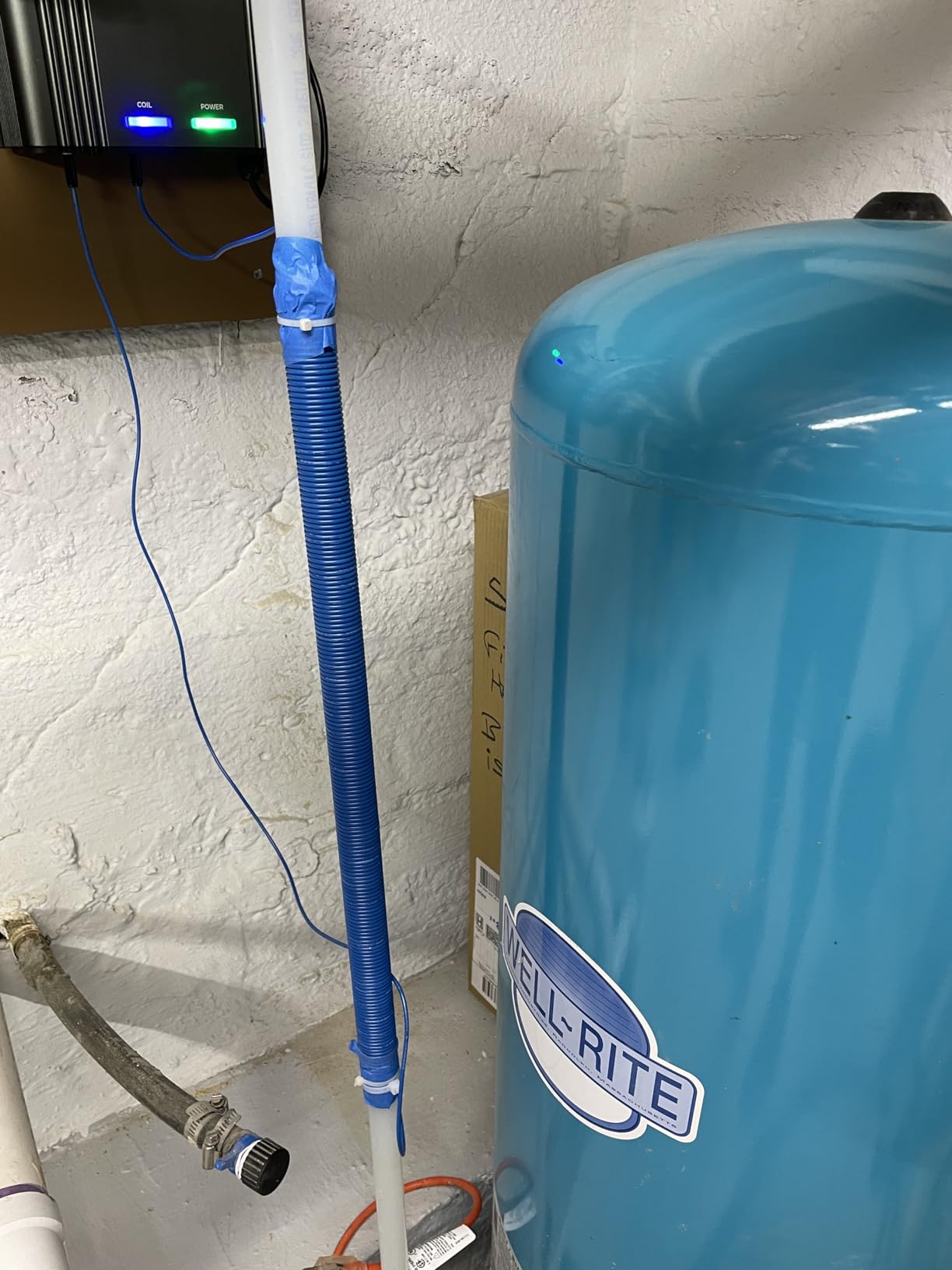 iSpring ED2000 Whole House Water Descaler, Alternative Electronic Salt-Free Hard Water Conditioner, Reduces Limescale Prevent Deposits Build-up, Different from a Water Softener customer photo 2
