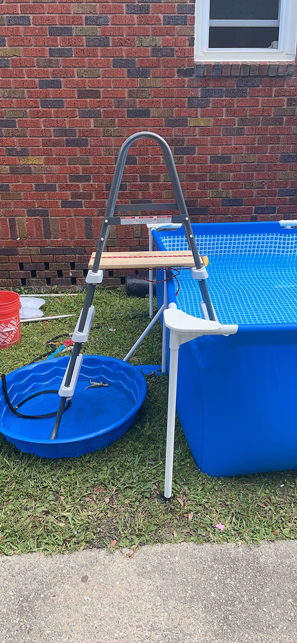 Intex Above Ground Steel Frame Swimming Pool Ladder for 42-in. Wall Height Pools customer photo 2