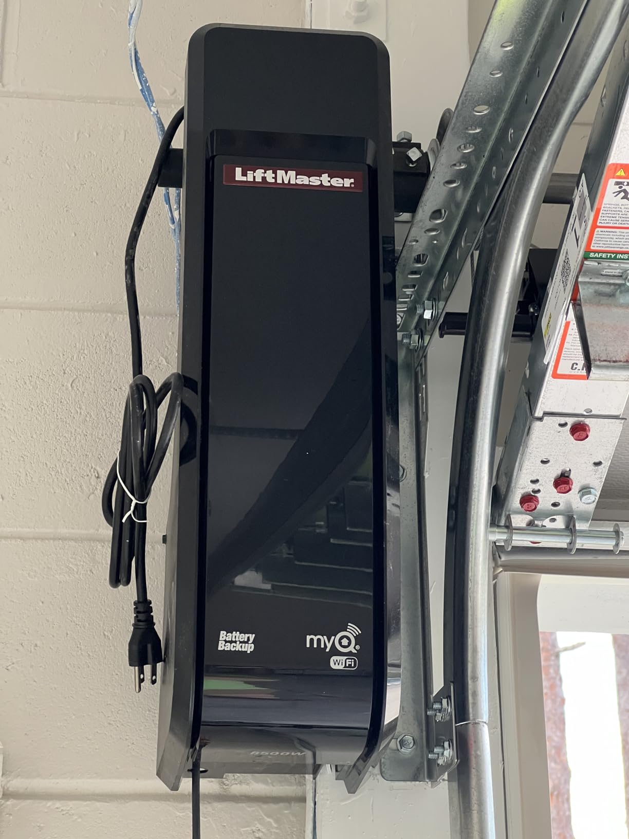 LiftMaster Premium Series 98022 (Replaces 8500W) Jackshaft Garage Door Operator, WiFi customer photo 2