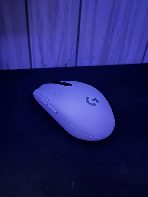 Logitech G305 Lightspeed Wireless Gaming Mouse, Hero Sensor, 12,000 DPI, Lightweight, 6 Programmable Buttons, 250h Battery, On-Board Memory, Compatible with PC, Mac - Black customer photo 2