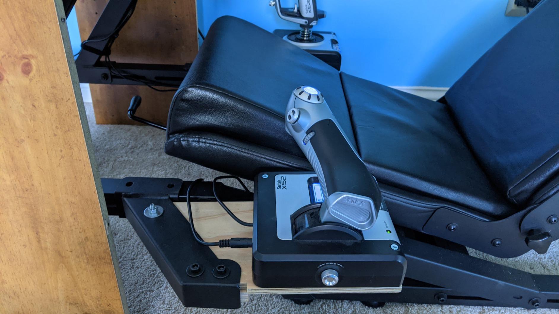 Next Level Racing F-GT Racing Simulator Cockpit - Formula and GT racing simulator compatible with Thrustmaster, Fanatec, Moza Racing on PC, Xbox and PS customer photo 1