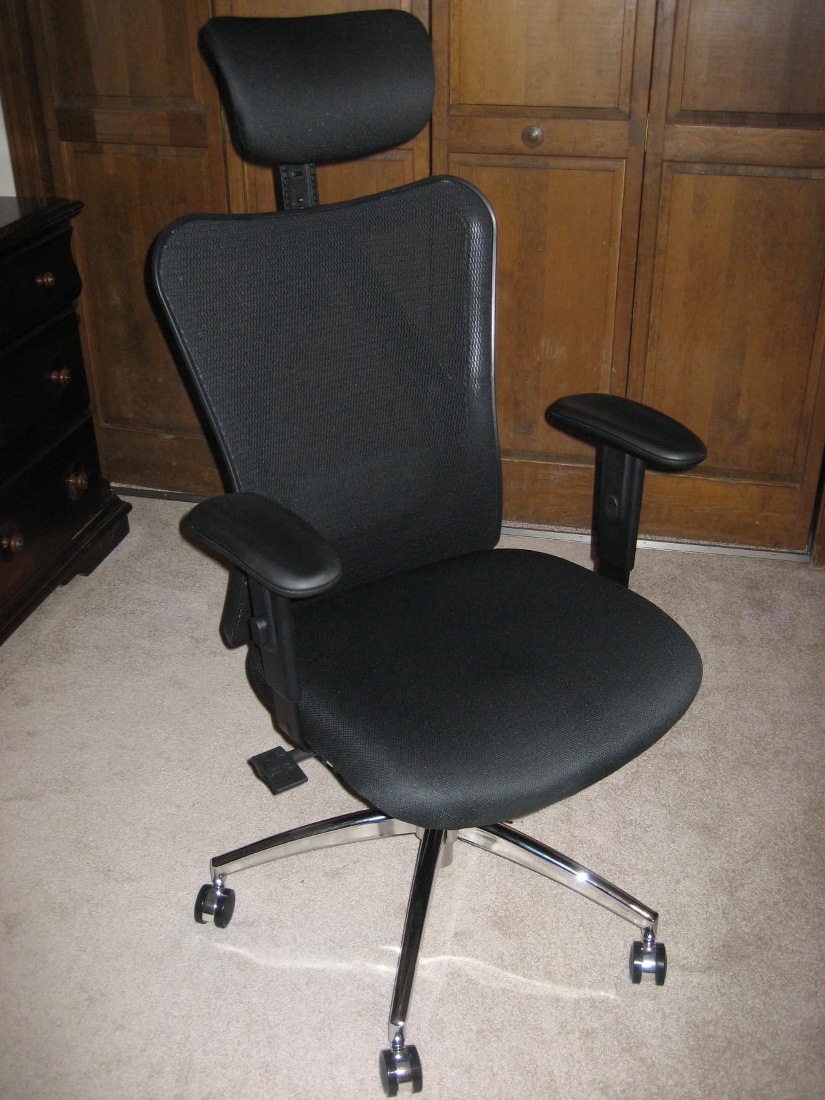 SIHOO M18 Ergonomic Office Chair, High Back Mesh Desk Chair with Adjustable Headrest & Lumbar Support, 330lbs Capacity Computer Chair with 2D Armrests & Wide Cushion, Tilt Lock (Black) customer photo 1