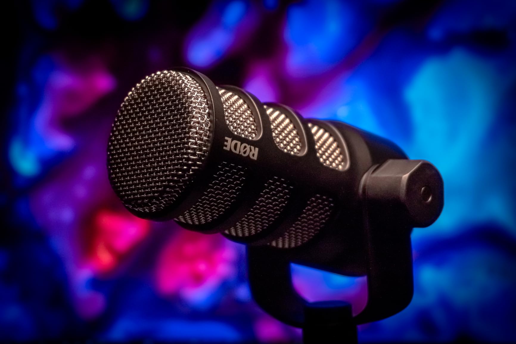 RØDE PodMic Cardioid Dynamic Broadcast Microphone, XLR customer photo 1