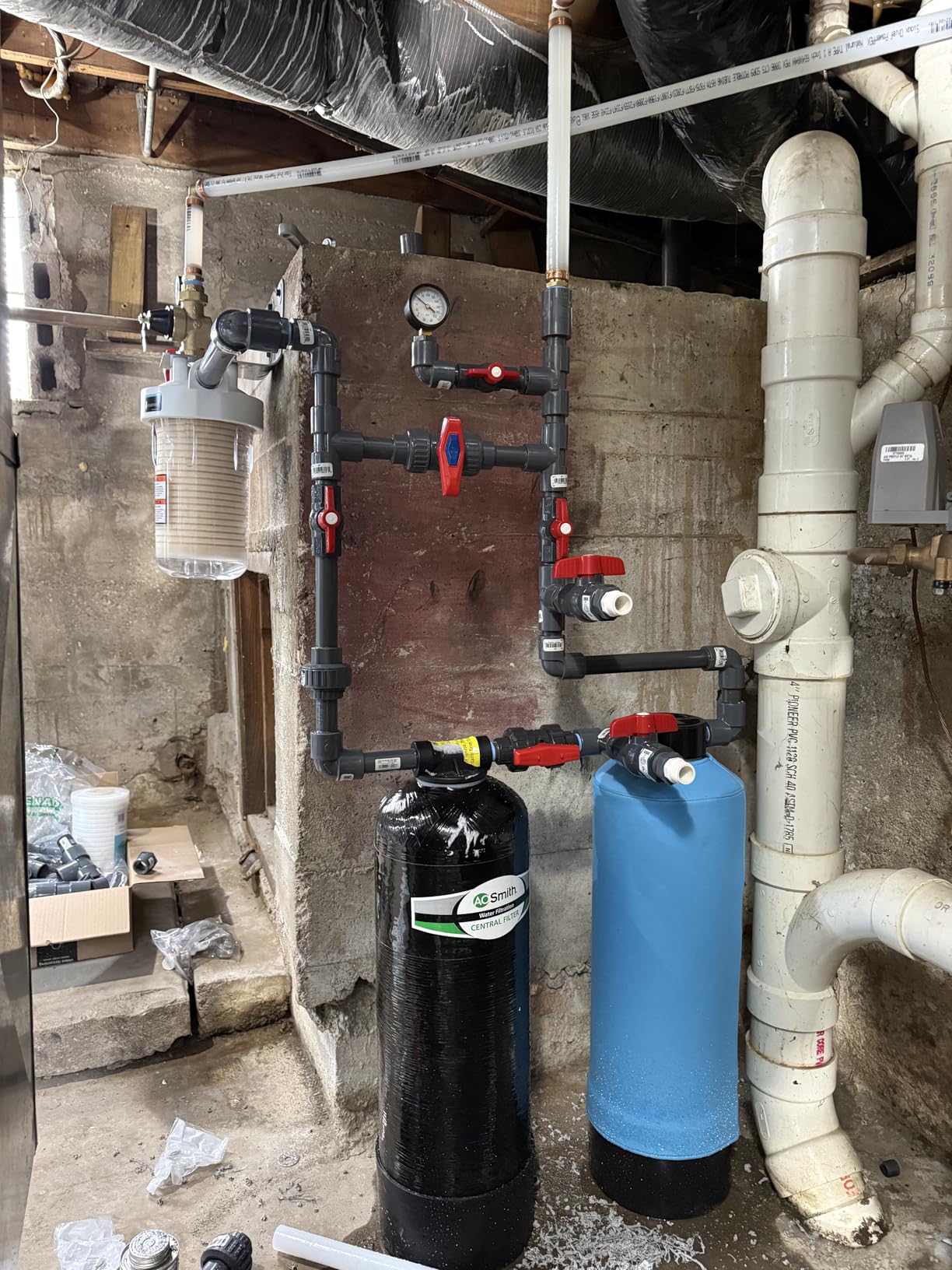AO Smith Whole House Water Filter System - Whole Home Filtration for Well & City Water - Filters 96.9% of Chlorine Taste & Odor - 6 yr, 600,000 Gl, AO-WH-Filter customer photo 1