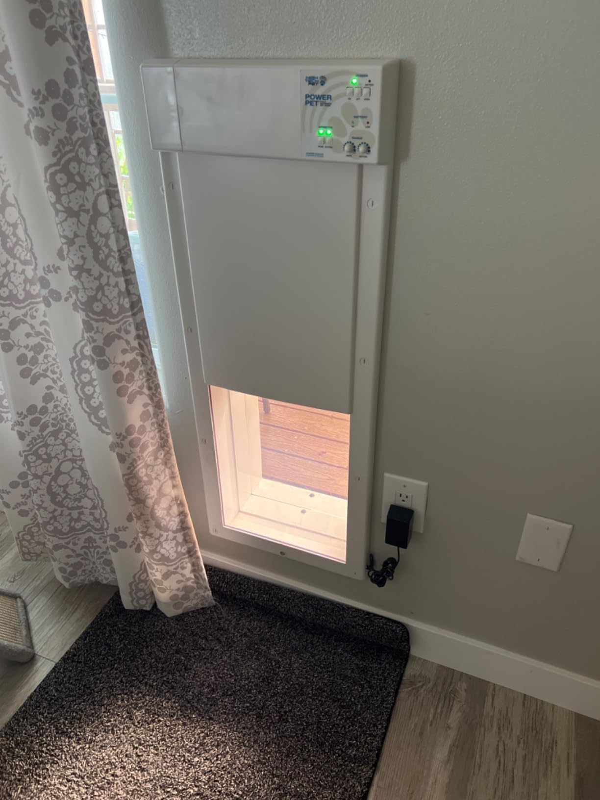 Power Pet Automatic Electronic Pet Door by High Tech Pet - Pet Operated Dog Door, High Security, Air Tight, for Large-Sized Dogs 30-100 lbs. (12 1/4