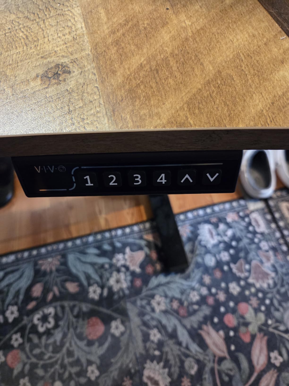 VIVO Electric 60 x 24 in Standing Desk, Memory Height Adjustment, 1B Series, Holds 220 lbs, One-Piece Black Top, Black Frame, DESK-KIT-1B6B customer photo 2