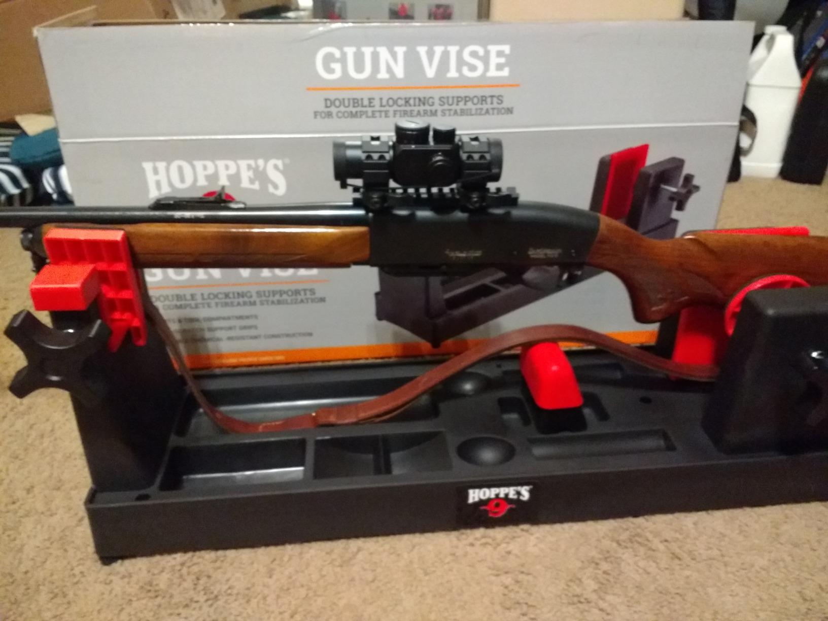 Hoppe's Gun Vise, Rifle and Shotgun, Front & Rear Locking Supports customer photo 1