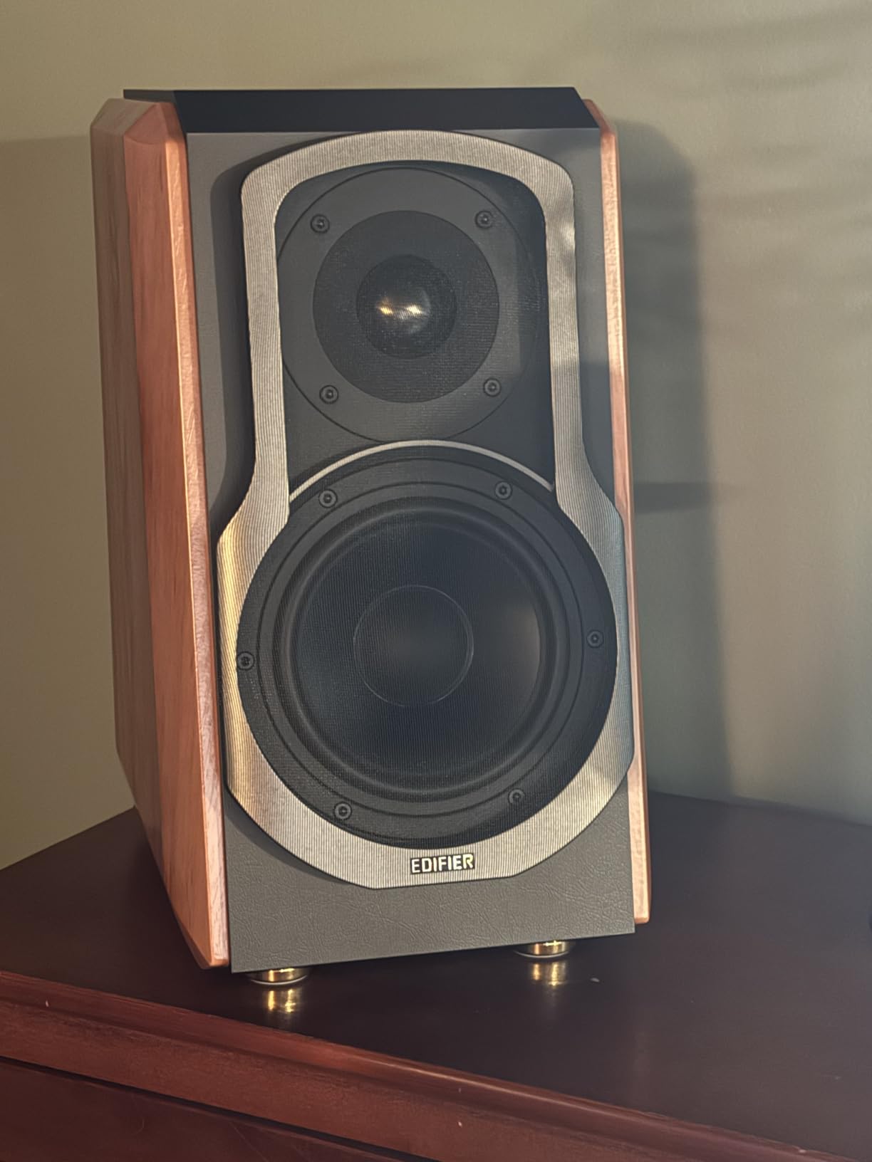 Edifier S1000MKII Audiophile Active Bookshelf 2.0 Speakers - 120w Speakers Bluetooth 5.0 with aptX HD - Optical Input - S1000MK2 Powered Near-Field Monitor Speaker with Class D Amp customer photo 1