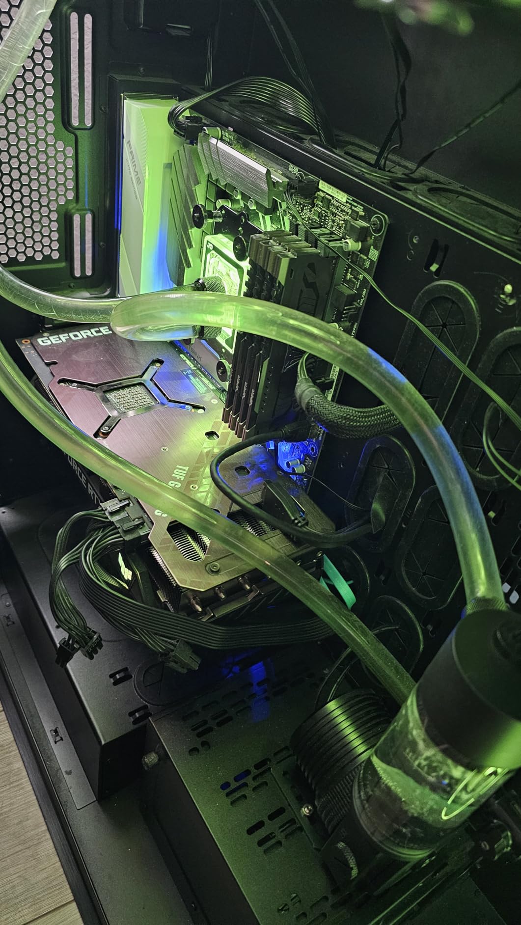 Alphacool Eisblock Aurora XP3 Light CPU Water Block, Plexi customer photo 1