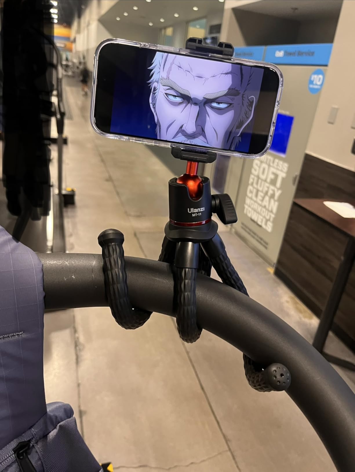 ULANZI Camera Tripod, Mini Flexible Stand with Hidden Phone Holder and Cold Shoe Mount, 1/4'' Screw customer photo 2