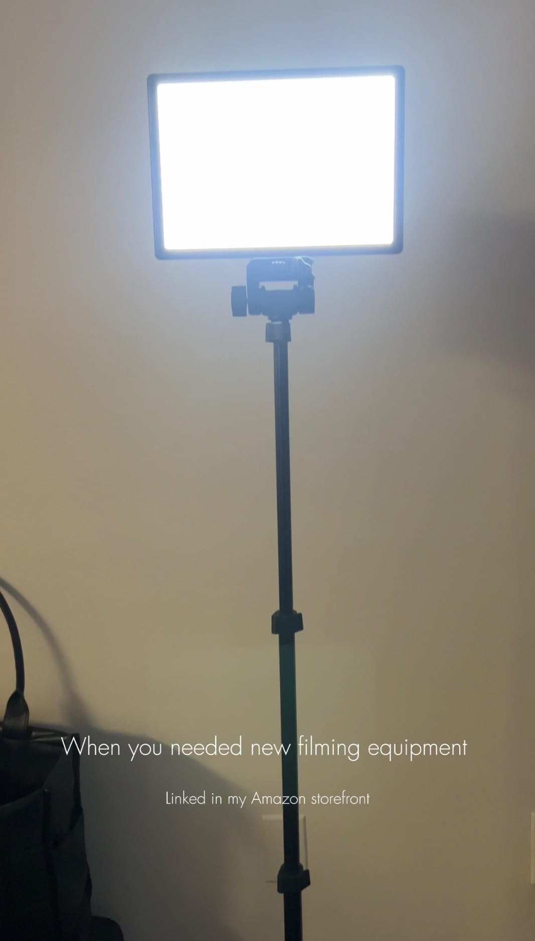 NEEWER 192 LED Video Light Panel, 20W Ultra Thin Bi Color Dimmable DSLR Camera Soft Light, 4000mAh Lithium Battery, 3200K-5600K CRI97+, Key Lighting for Studio Photography Recording Streaming customer photo 2