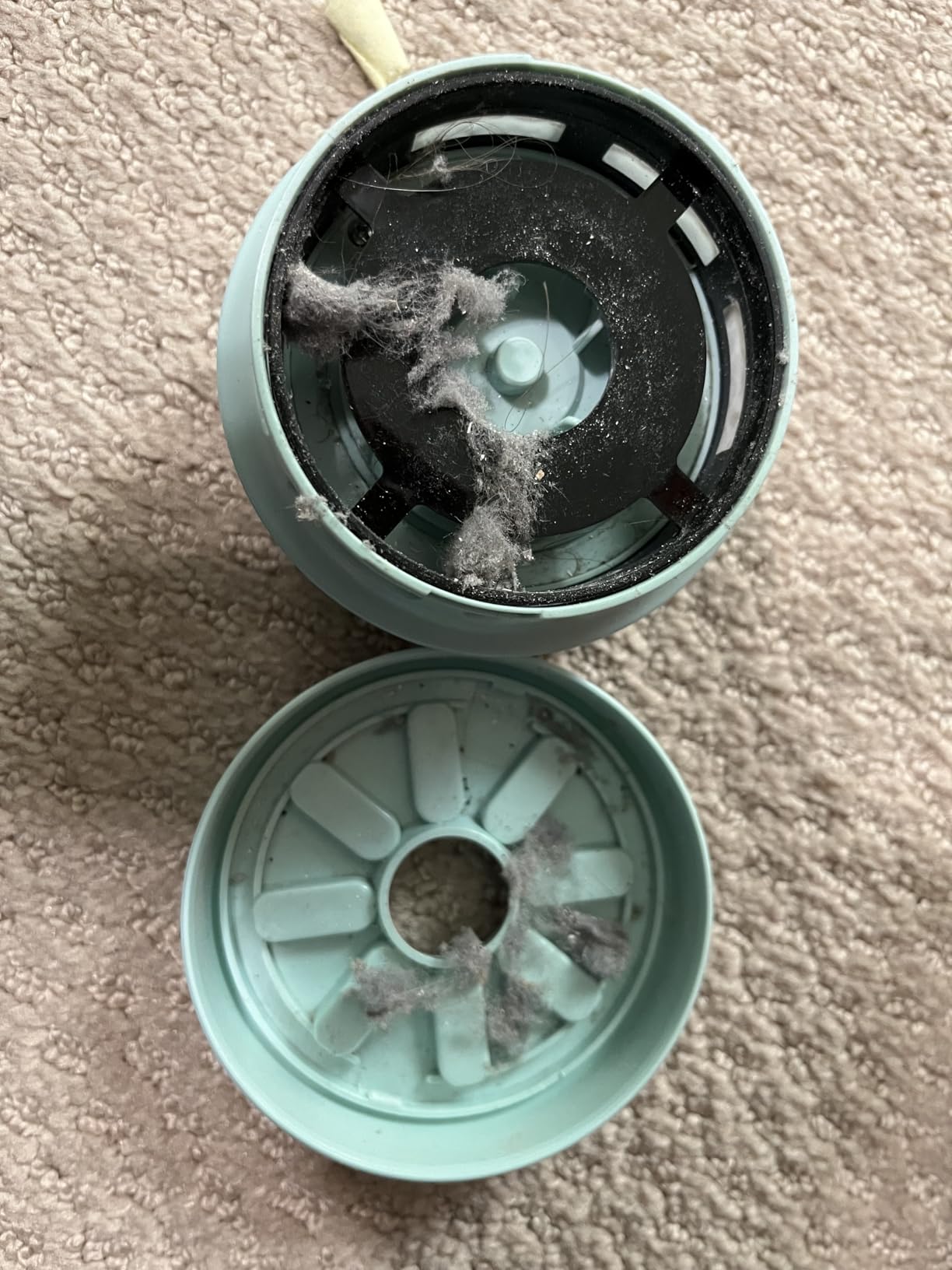 Desktop Vacuum Cleaner USB Charging with Vacuum Nozzle Cleaning Brush, Detachable Design & Portable Mini Table Dust Vacuum Cleaner, Clean Dust, Crumbs, Piano, Computer, Car Etc (Light Green) customer photo 1
