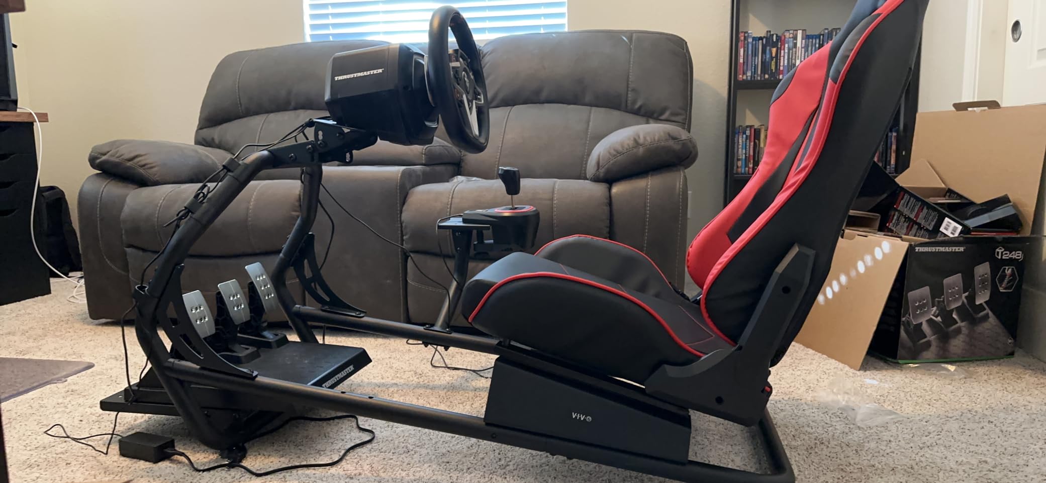 VIVO Racing Simulator Cockpit with Wheel Stand, Gear Mount, Chair and Frame Only, Fits Logitech, Thrustmaster, Fanatec, Compatible with Xbox One, PlayStation, PC Video Game, Red Stripe, STAND-RACE1B customer photo 1