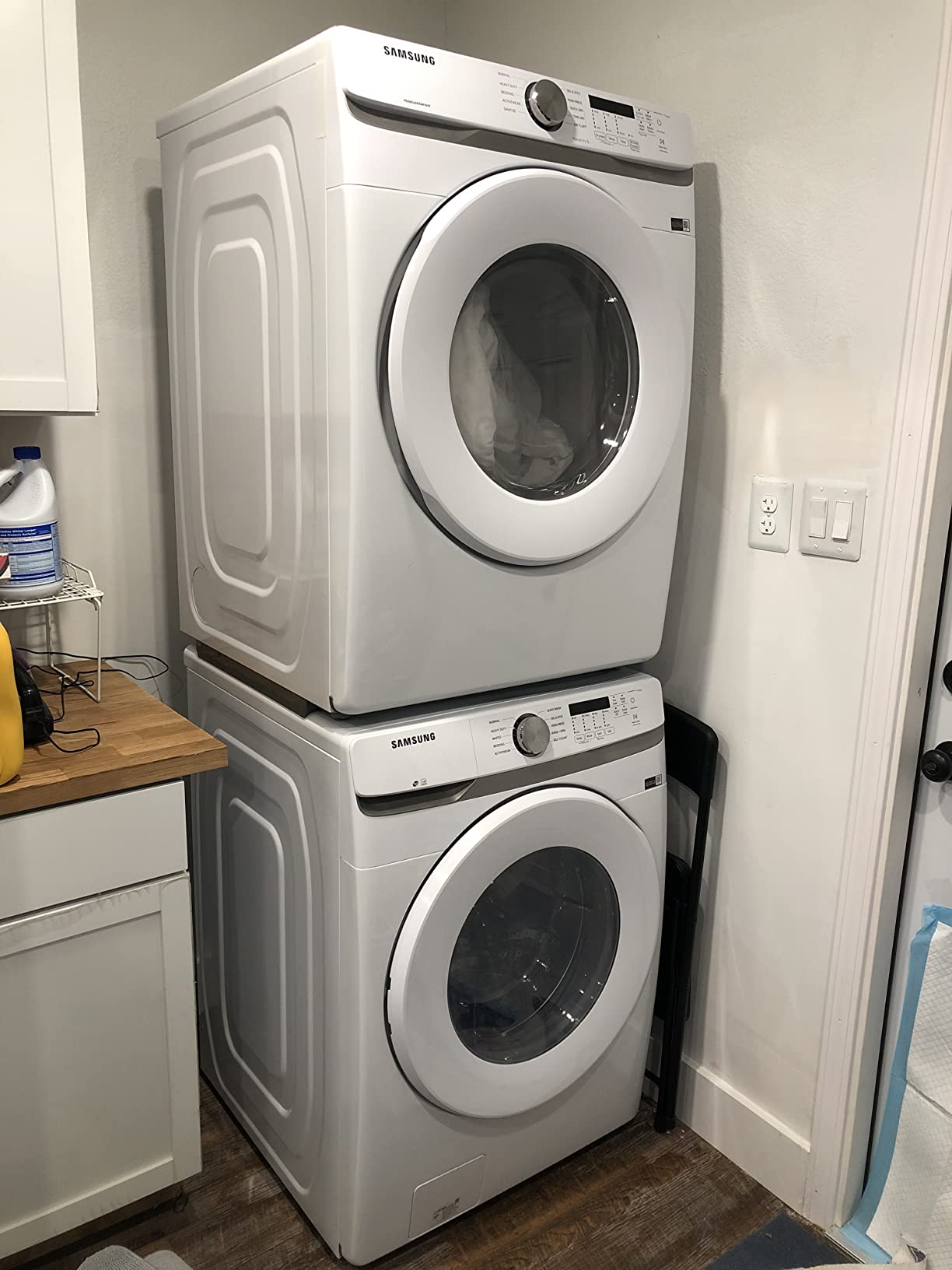 Samsung 4.5 cu. ft. High Efficiency Front Load Washer with Vibration Reduction Technology+, White, WF45T6000AW/A5 | Vibration Reduction Technology+ customer photo 1