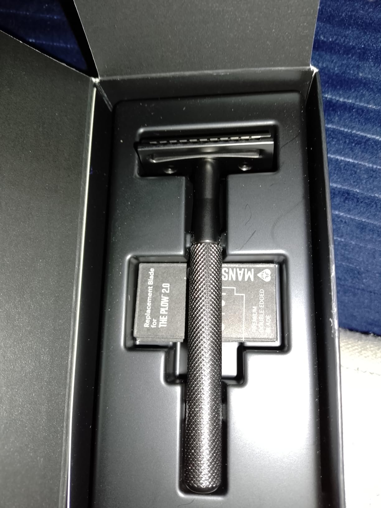 MANSCAPED The Plow 2.0 Premium Single Blade Double-Edged Safety Face Razor for Men customer photo 1