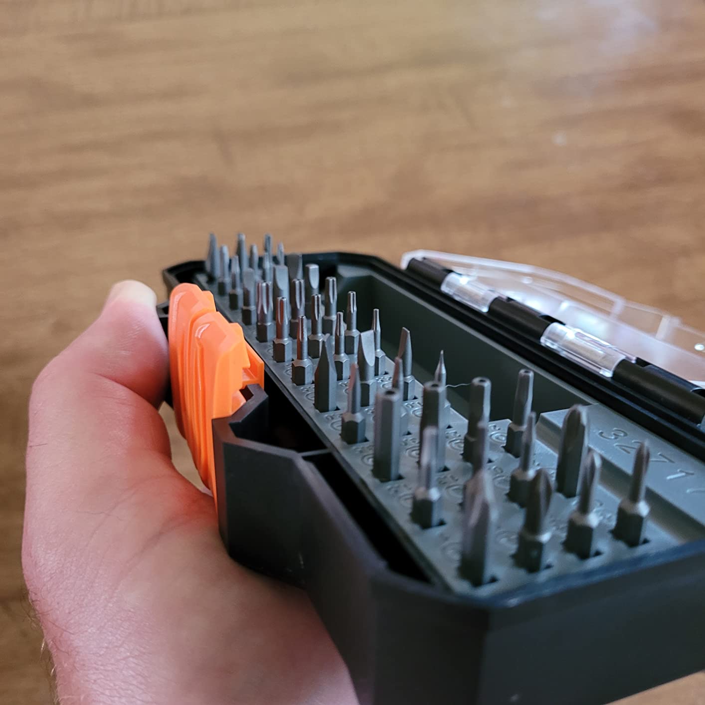 Klein Tools 32717 Precision Screwdriver Set with Case, All-in-One Multi-Function Repair Tool Kit Includes 39 Bits for Apple Products customer photo 2