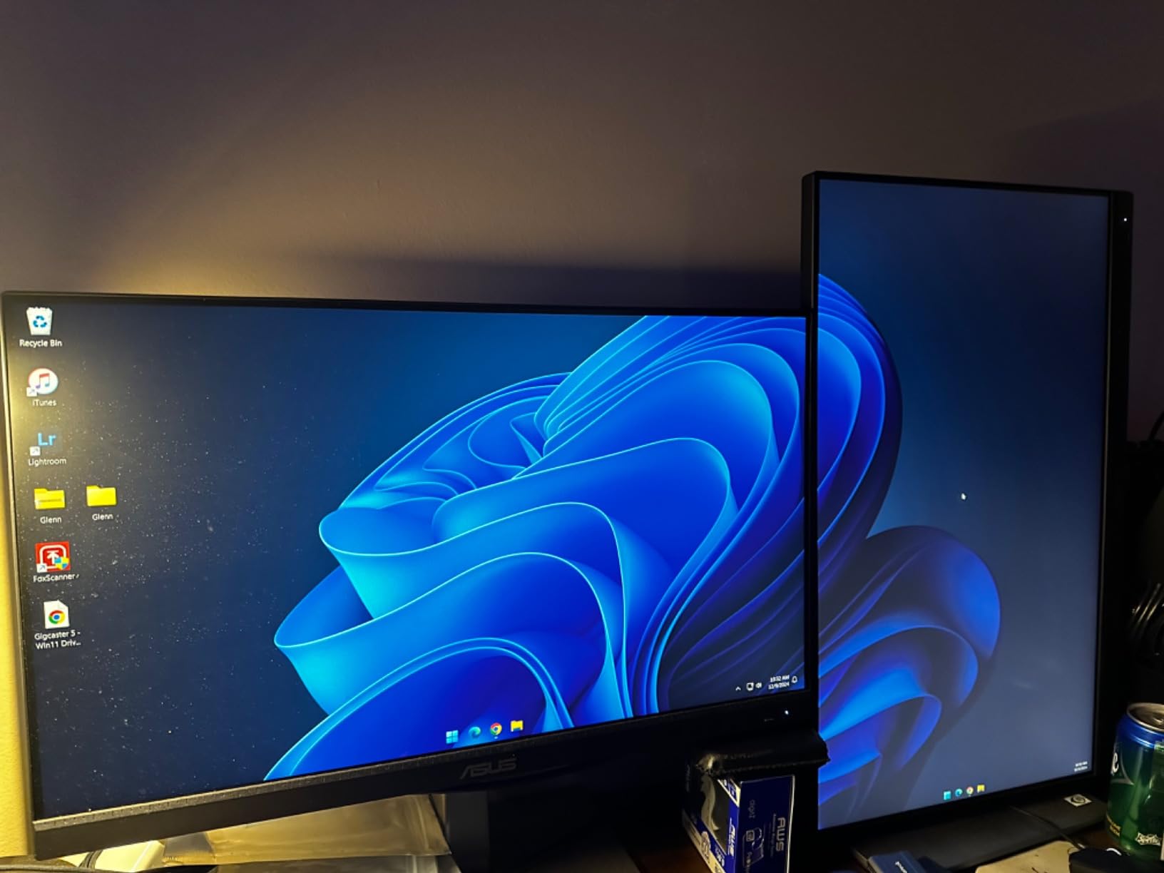 ASUS ProArt PA247CV 24 Inch 1080p USB-C Professional Monitor customer photo 1