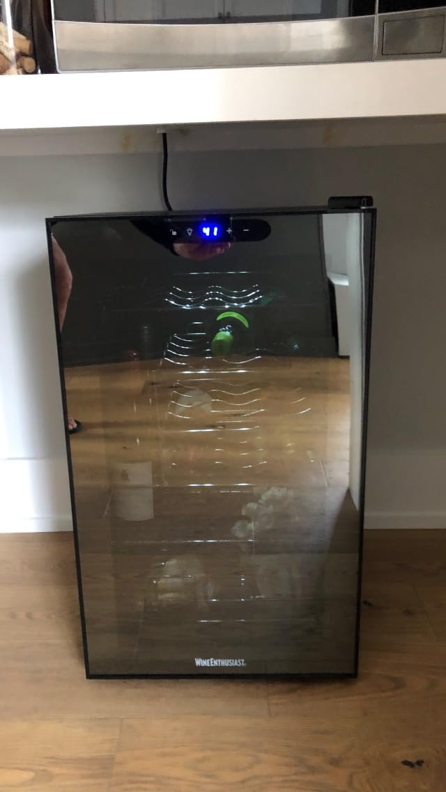 Wine Enthusiast 6-Bottle Countertop Wine Cooler – Compact Mini Wine Cooler for Kitchen or Bedroom with 3 Shelves, Energy-Efficient Cooling, Adjustable Digital Temperature Control customer photo 1