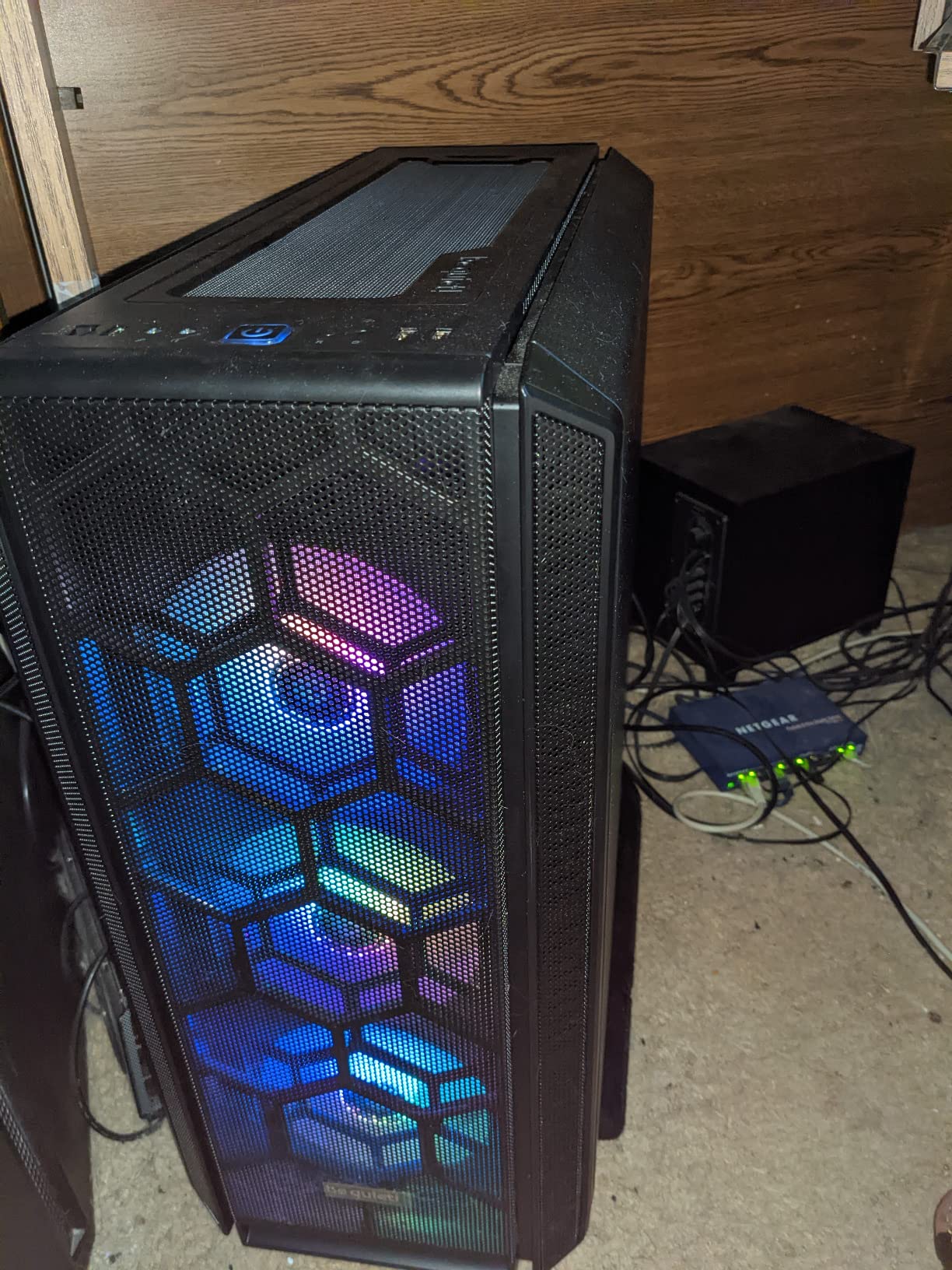 be quiet! Silent Base 802 Window ATX Midi Tower PC Case| 3 Pre-Installed Pure Wings 2 Fans | Sound Insulated | Tempered Glass Window | Black | BGW39 customer photo 1