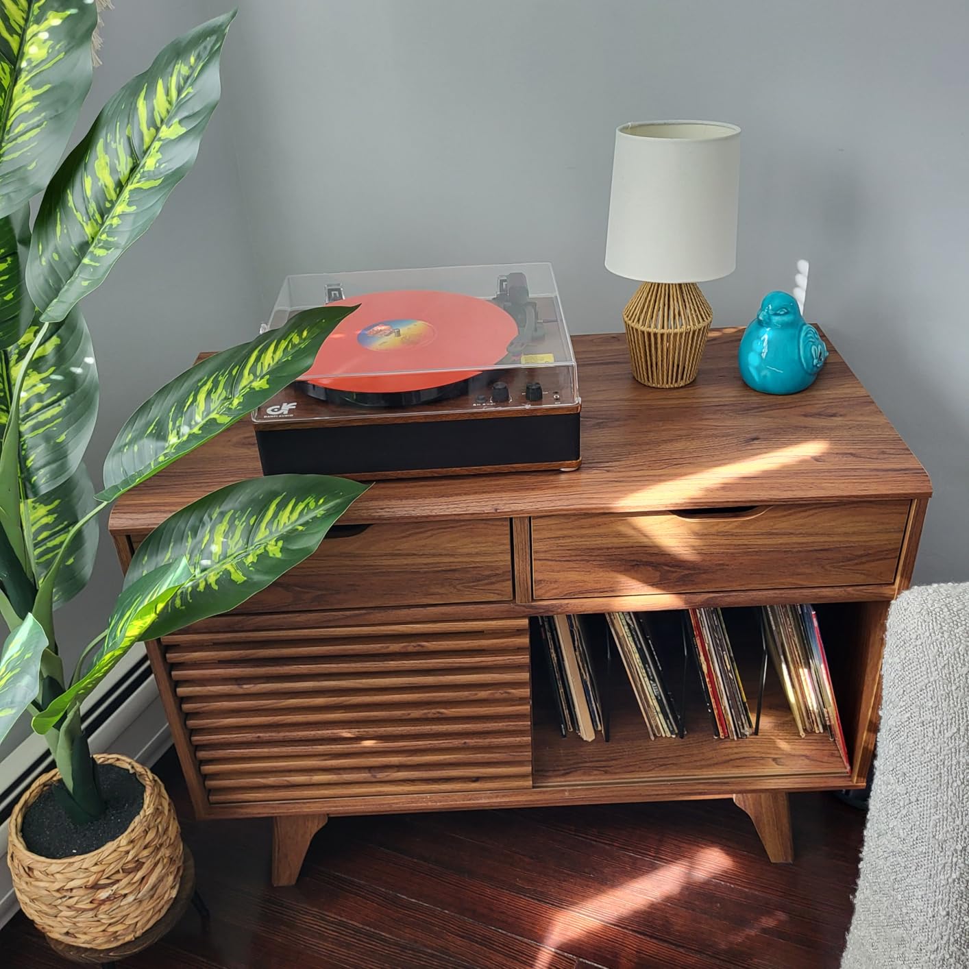 Modway Render Mid-Century Modern Vinyl Record Storage Display Cabinet, 37 Inch, Walnut customer photo 1