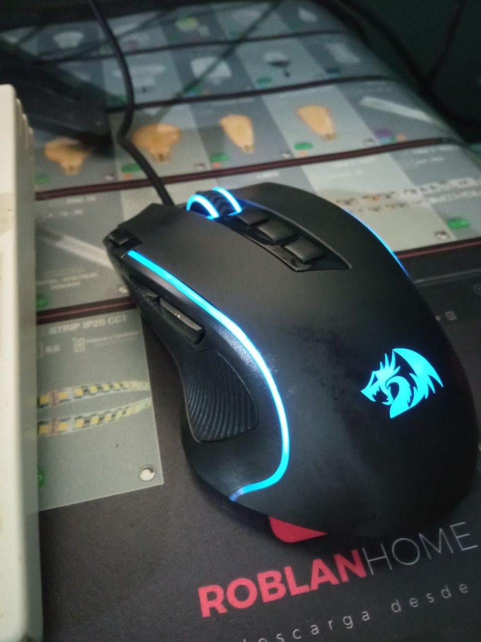 Redragon M612 Predator RGB Gaming Mouse, 8000 DPI Wired Optical Mouse with 11 Programmable Buttons & 5 Backlit Modes, Software Supports DIY Keybinds Rapid Fire Button customer photo 2