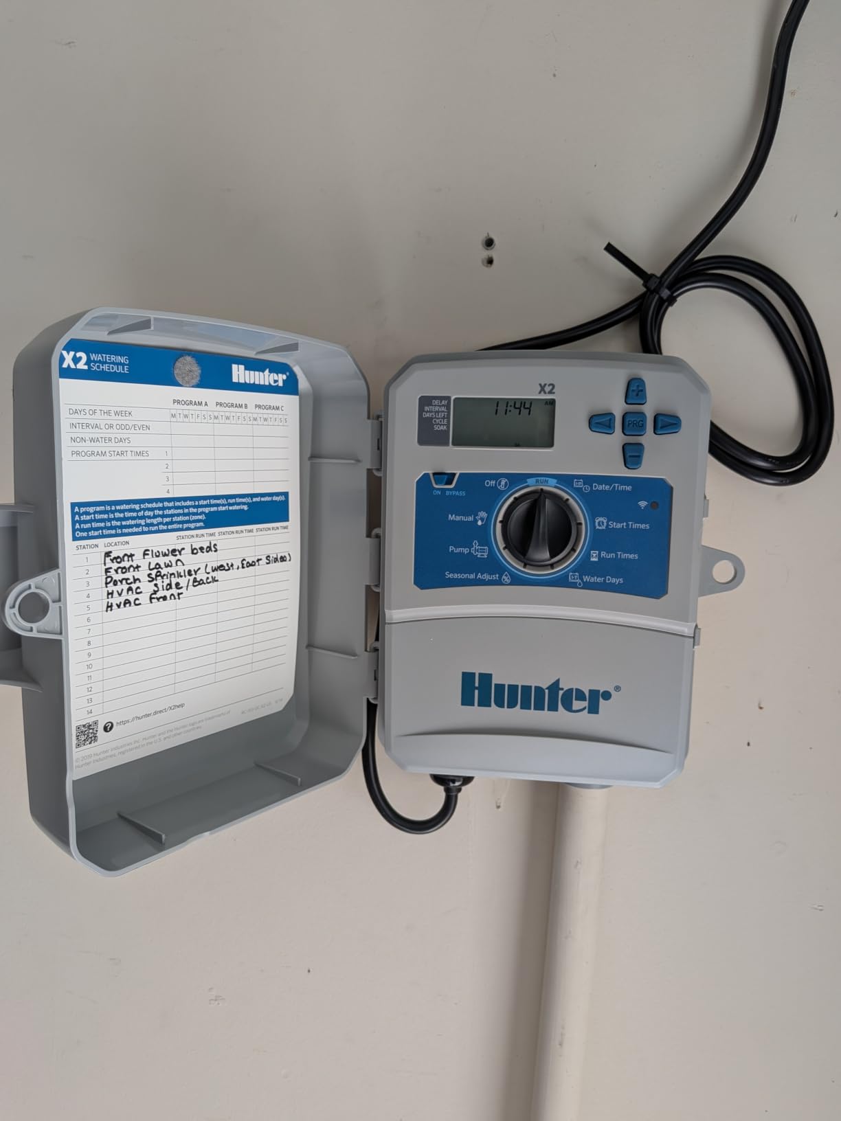 Hunter Hydrawise X2 8 Zone Sprinkler Controller, Outdoor Irrigation Timer for Lawn and Garden, Weather Based Scheduling, Cycle and Soak, Smart Controller Ready with Optional WiFi Module customer photo 2