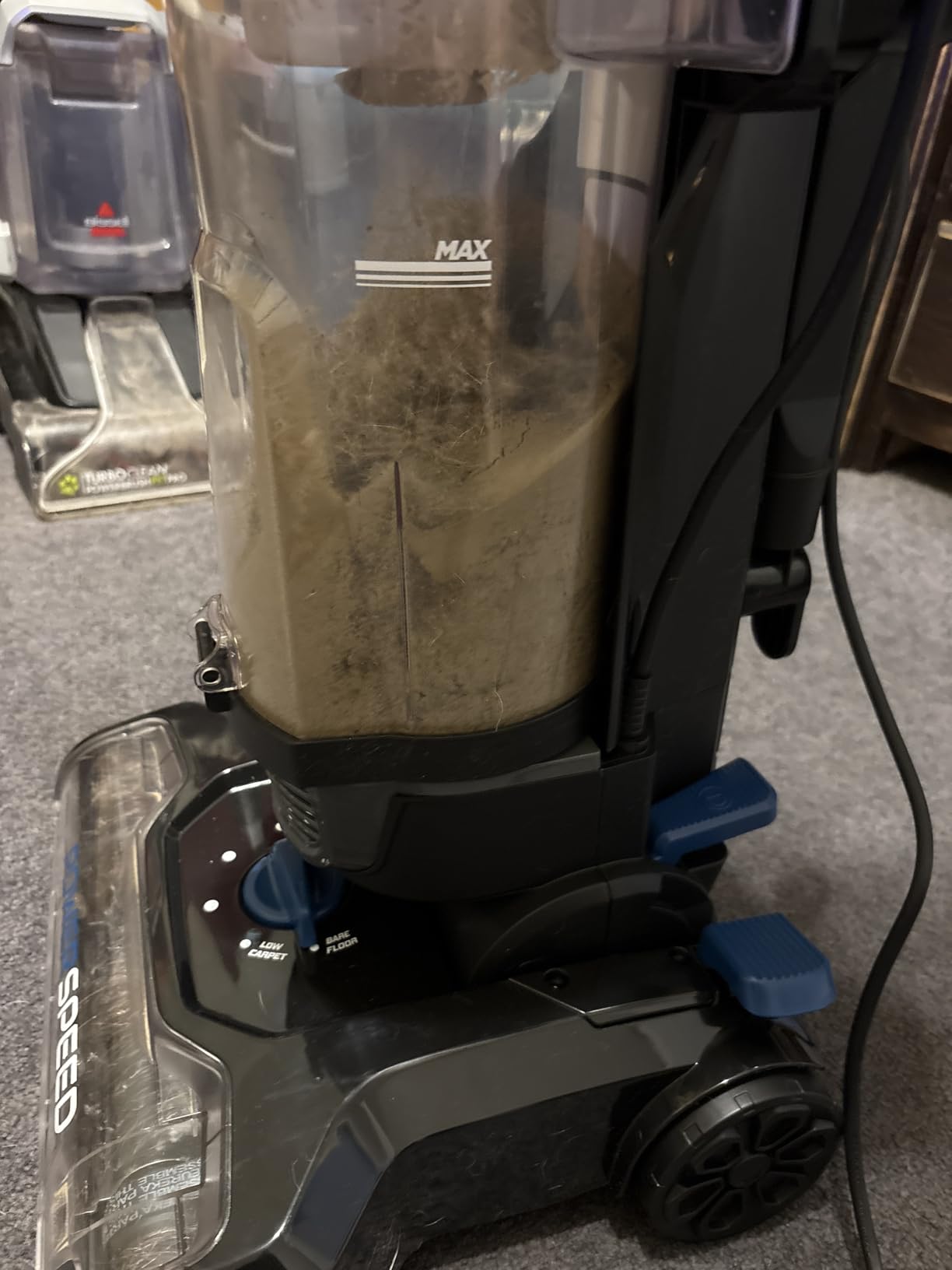 Eureka PowerSpeed Lightweight Upright Vacuum Cleaner for Carpet and Hard Floor, Powerful Bagless Upright Vacuum Cleaner for Home Pets, NEU181A, Blue customer photo 2