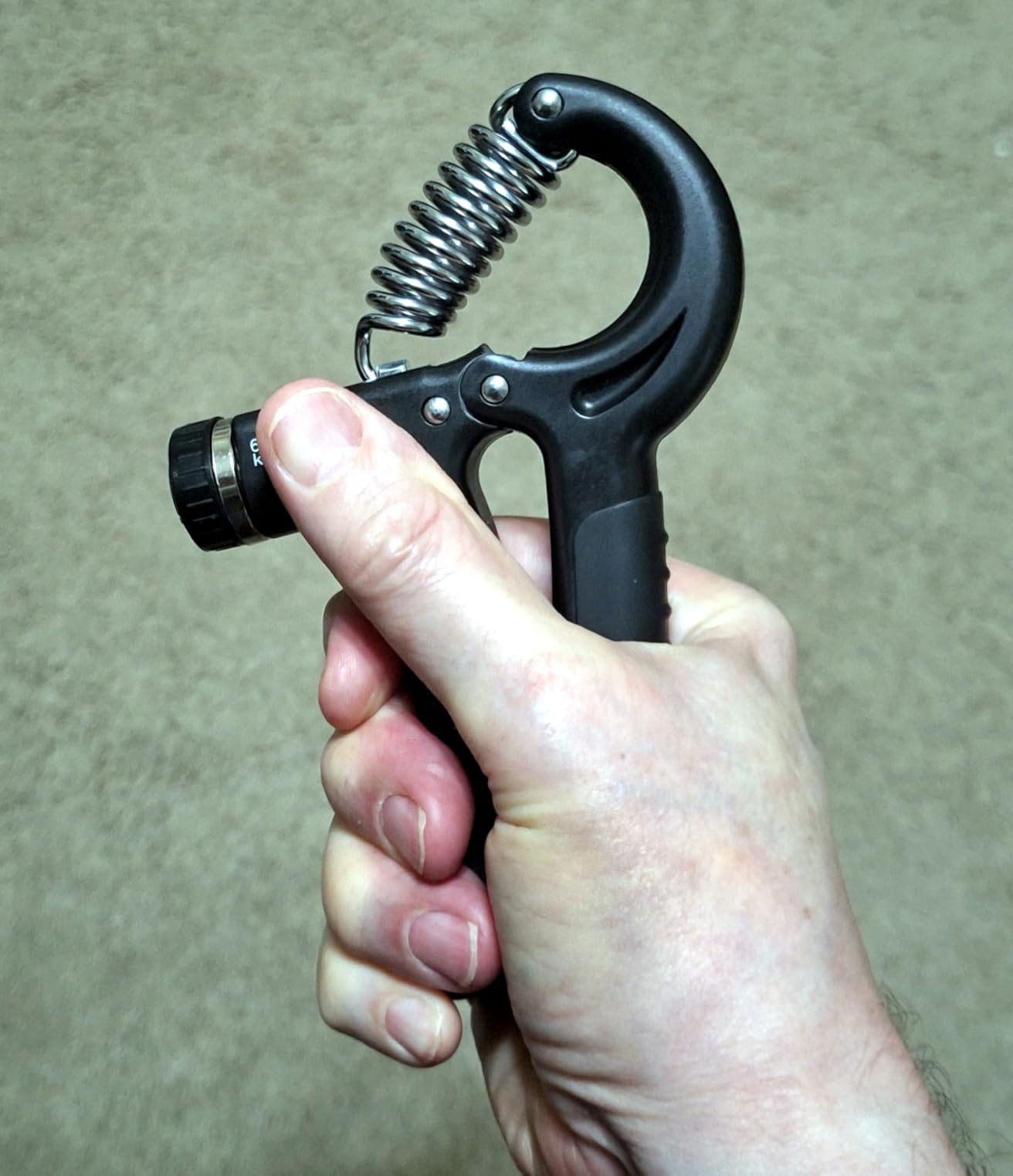 NIYIKOW 2 Pack Grip Strength Trainer, Hand Grip Strengthener, Adjustable Resistance 22-132Lbs (10-60kg), Forearm Strengthener, Perfect for Musicians Athletes customer photo 1