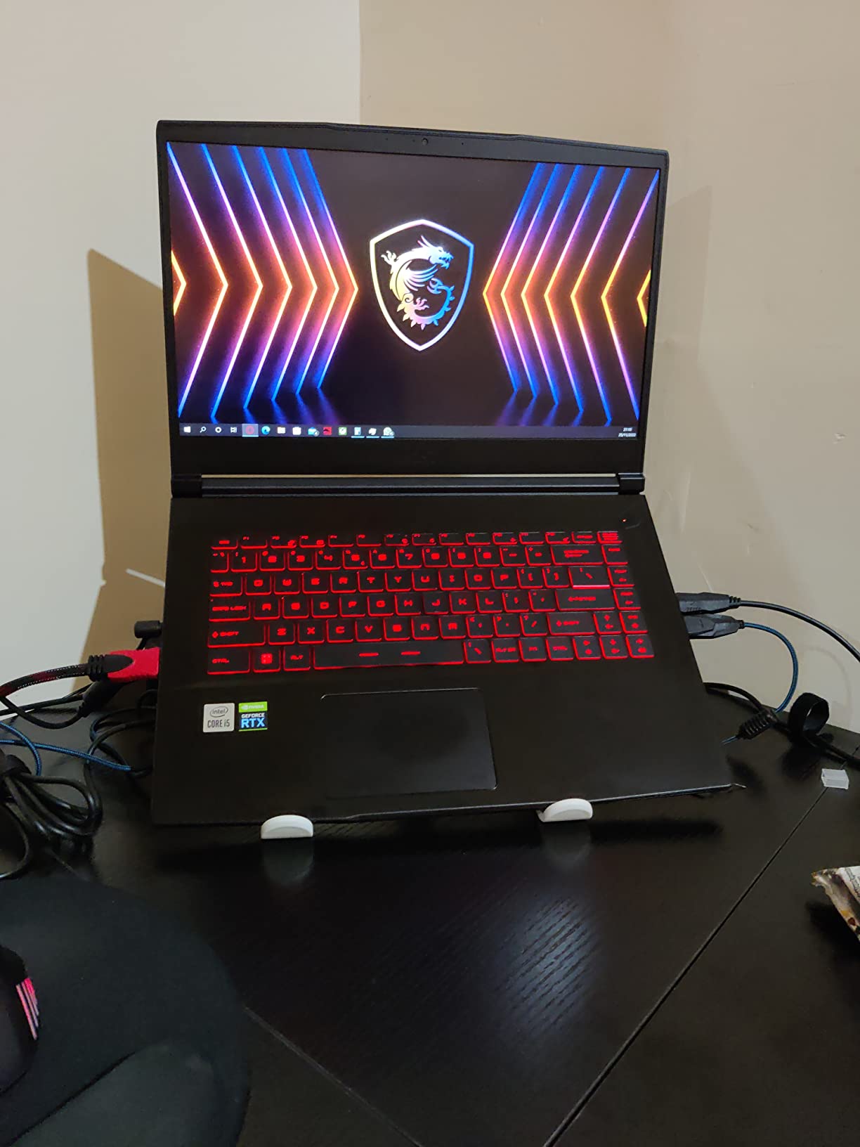 MSI GF65 Thin 10UE Gaming Laptop: 15.6