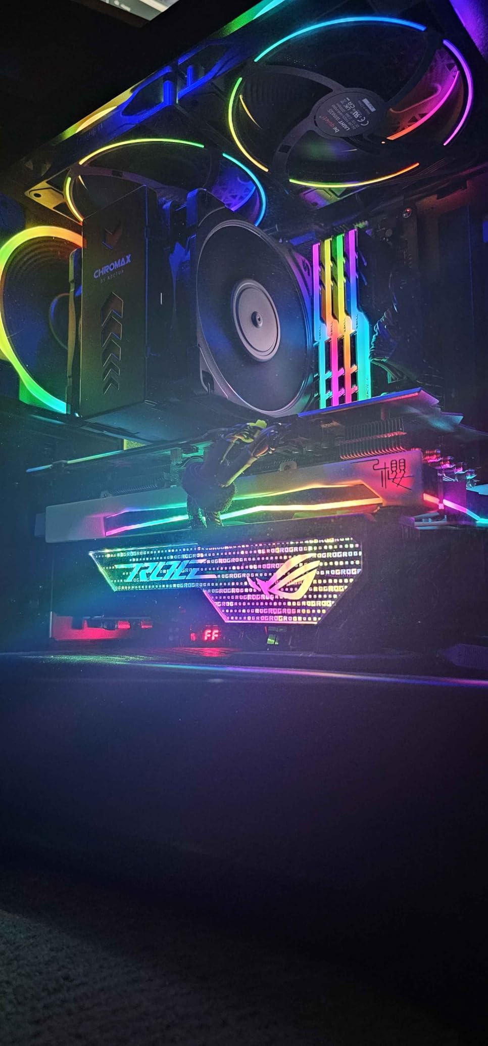 Noctua NH-U12A chromax.Black, 120mm Single-Tower CPU Cooler (Black) customer photo 2