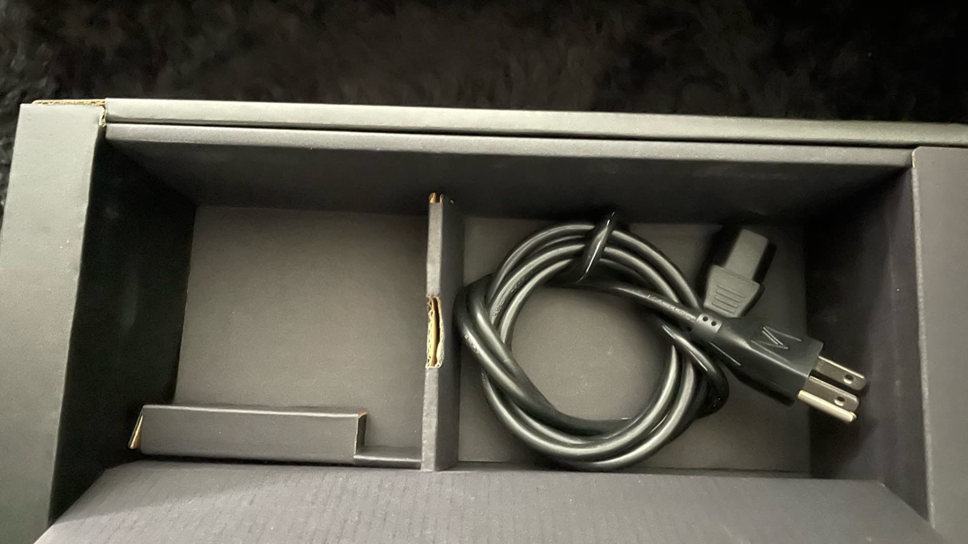 ASUS ROG Strix Scar 15 (2021) Gaming Laptop, 15.6 inch 300Hz IPS Type FHD, NVIDIA GeForce RTX 3080, AMD Ryzen 9 5900HX, 16GB DDR4, 1TB SSD, Opti-Mechanical Per-Key RGB Keyboard, Windows10, G533QS-DS96 customer photo 2