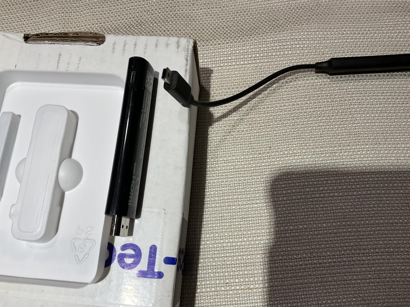 Roku Streaming Stick 4K - HDR & Dolby Vision Roku Streaming Device for TV with Voice Remote & Long-Range Wi-Fi - Free & Live TV customer photo 1