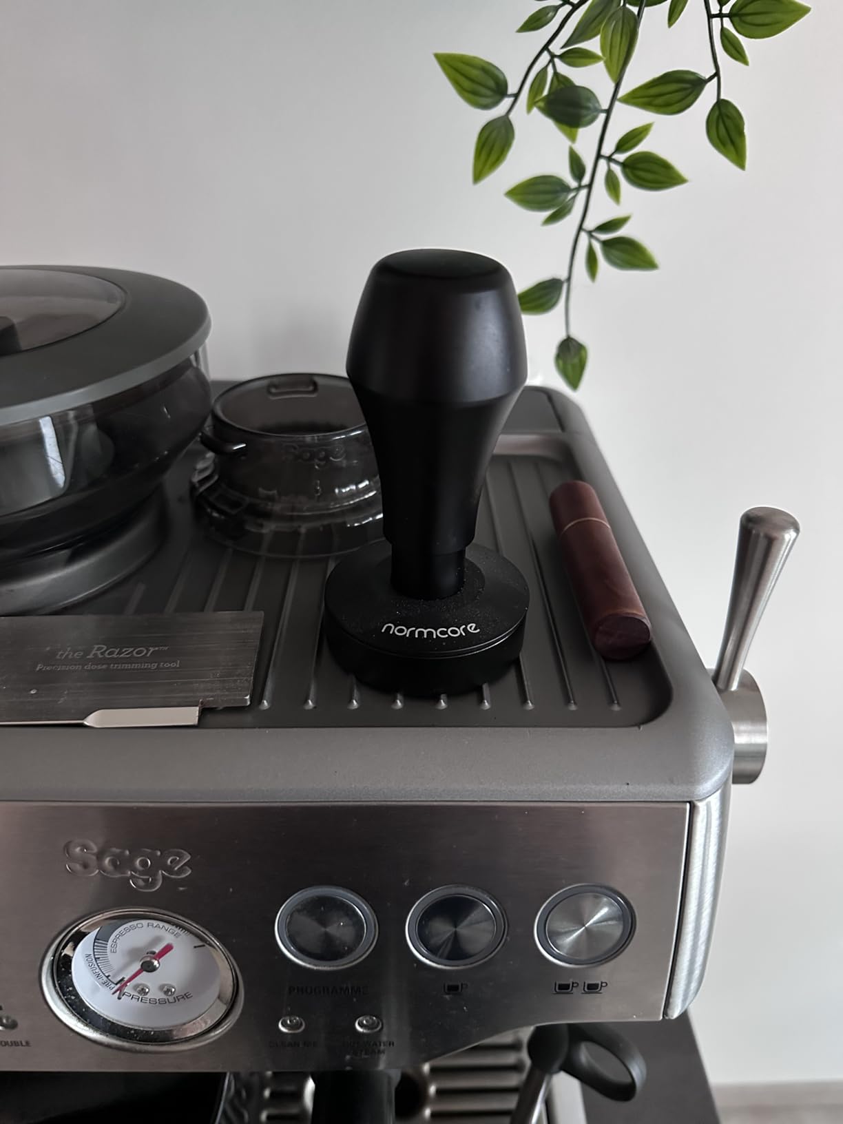 Normcore V4 Coffee Tamper 53.3mm - Spring-Loaded Tamper with 15lb/25lb/30lbs Replacement Springs customer photo 2