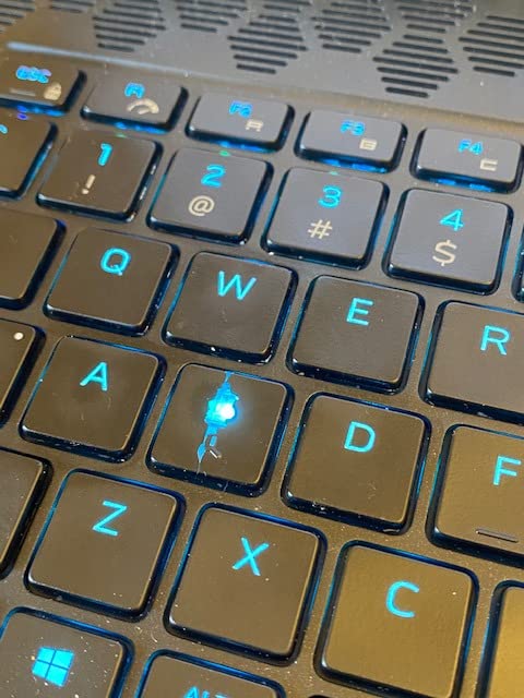 Alienware M15 R6 Gaming Laptop, 15.6