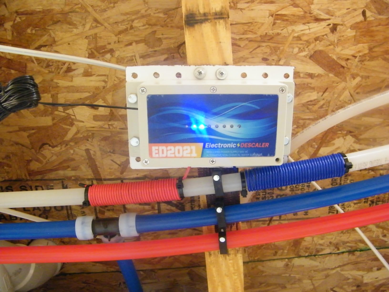 Electronic Water Descaler System, Reduces Limescale, Rust, and Minerals, No Chemicals, Easy Installation customer photo 1