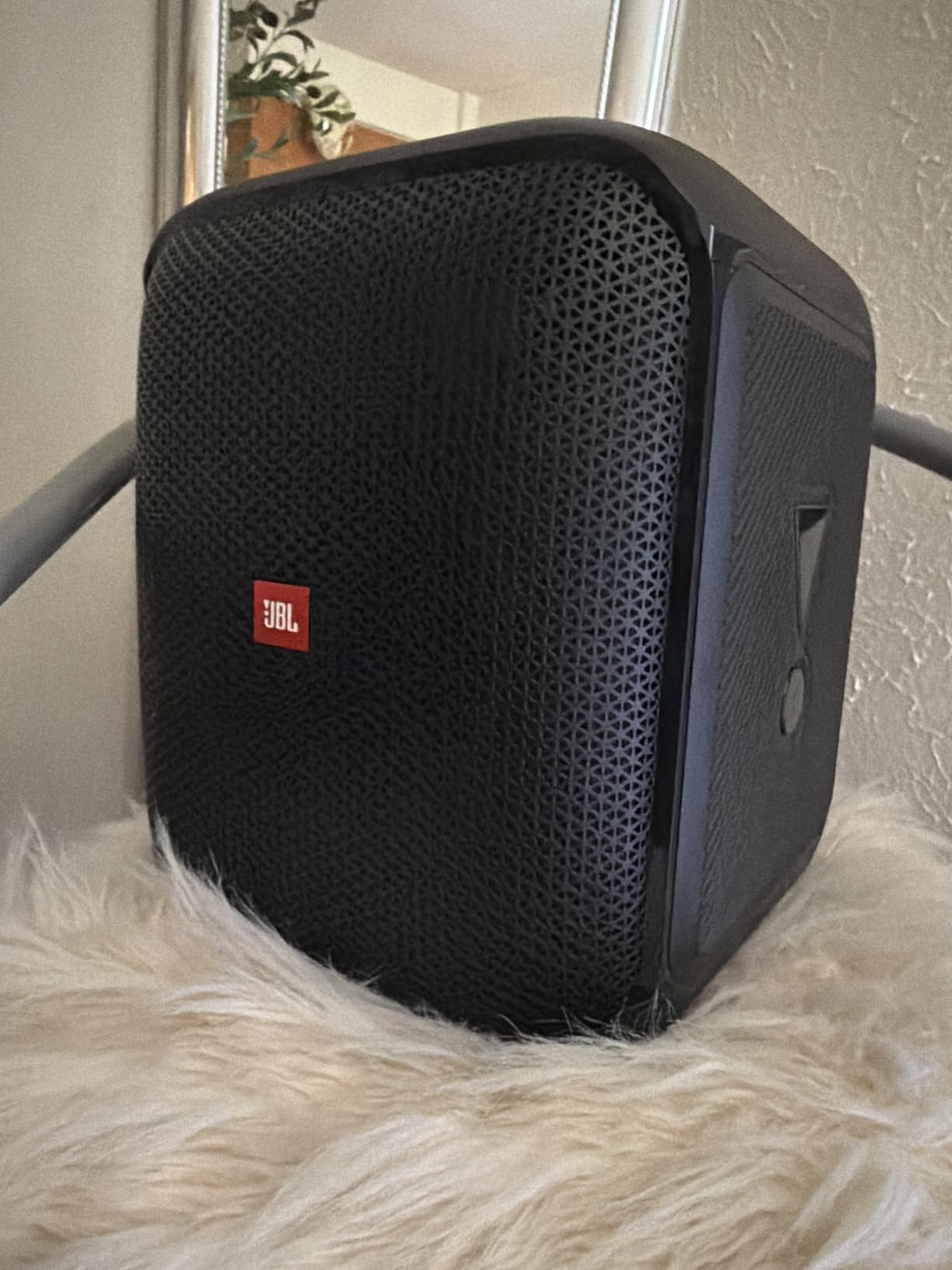 JBL Partybox Encore Essential: 100W Sound, Built-in Dynamic Light Show, and Splash Proof Design, Black customer photo 2