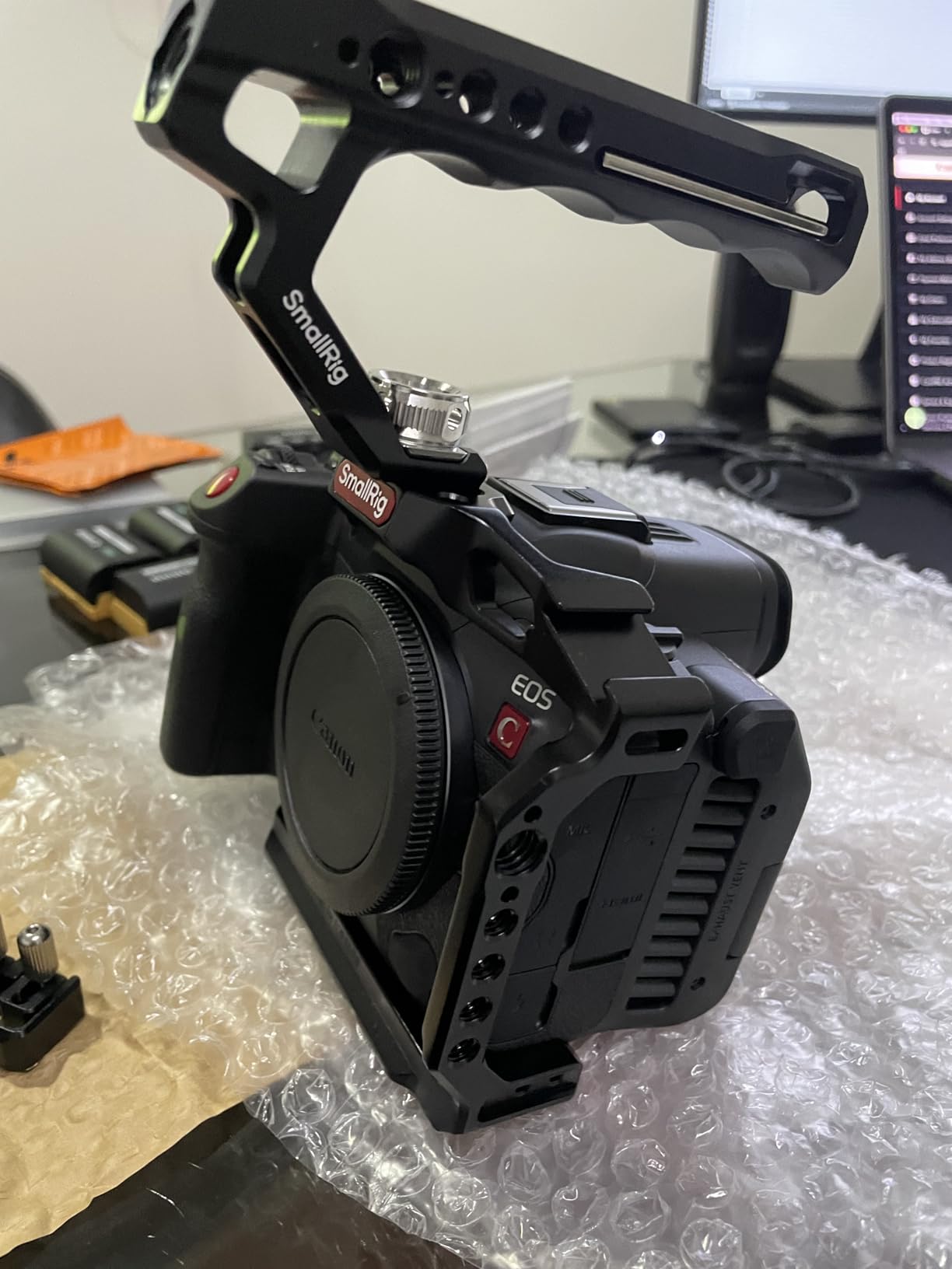 Canon EOS R5 C Mirrorless Camera (Body Only), 45 Megapixel CMOS Sensor, Hybrid Full-Frame Cinema Camera, 8K/60P Internal RAW Recording, RF Mount customer photo 2