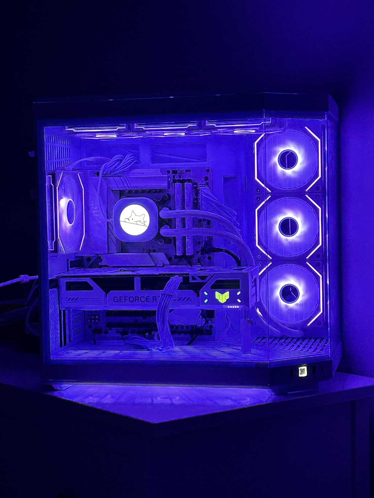 Lian Li UNI Fan SL-Infinity 120mm Triple Pack ARGB Fan - Infinity Mirror - Daisy-Chain Design - Customizable Lighting Effects - with Controller - White (UF-SLIN120-3W) customer photo 1
