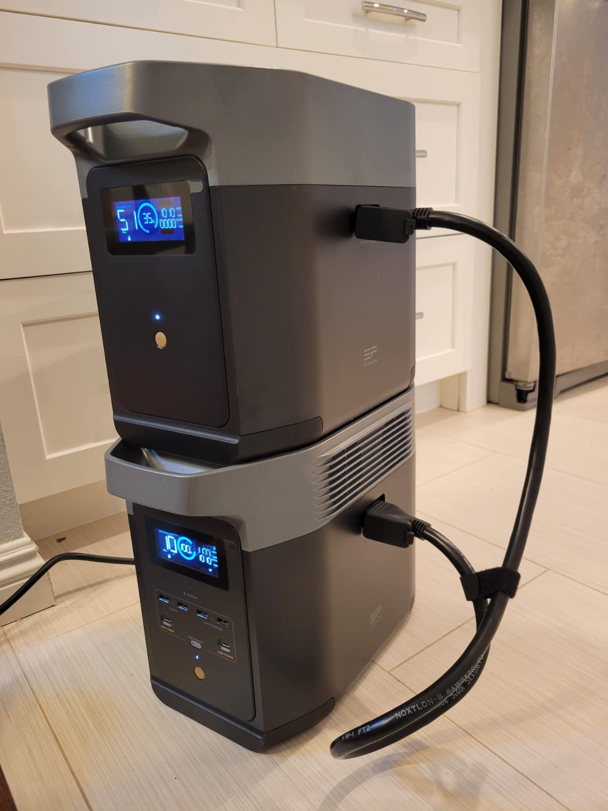 EF ECOFLOW Portable Power Station DELTA 2, 1024Wh LiFePO4 (LFP) Battery, 1800W AC/100W USB-C Output, Solar Generator(Solar Panel Optional) for Home Backup Power, Camping & RVs customer photo 1