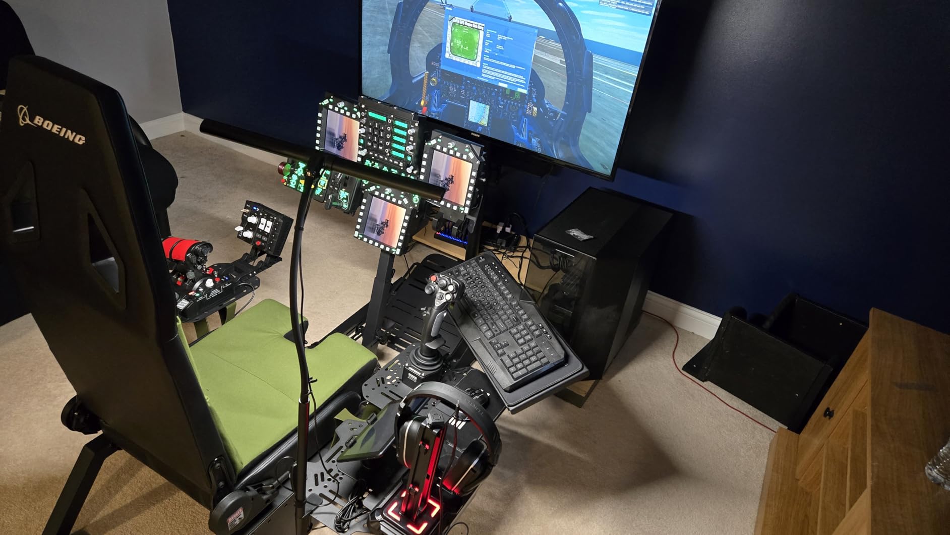 Next Level Racing Flight Simulator Cockpit: Boeing Military Edition customer photo 1