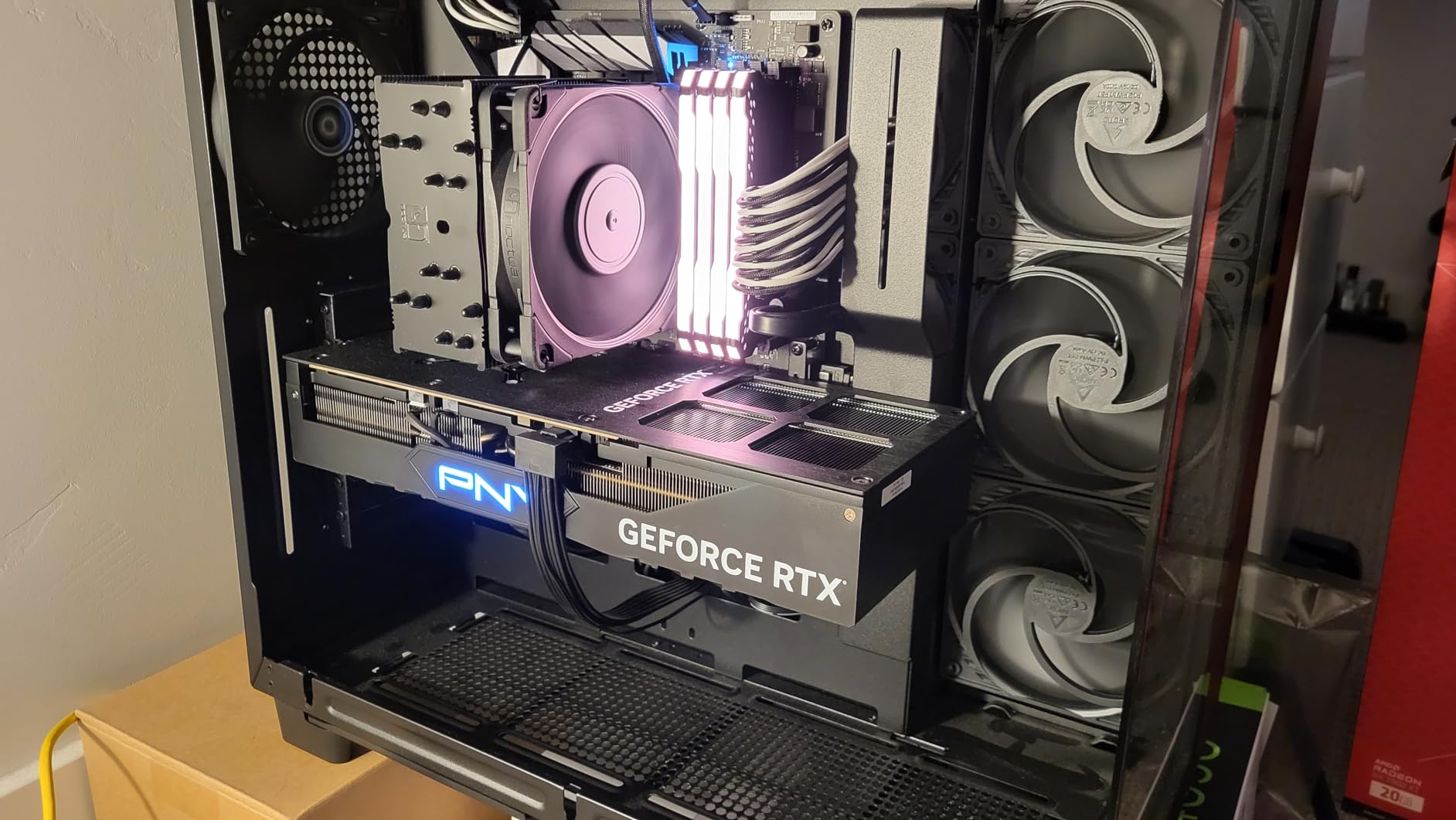 PNY GeForce RTX 4090, 24GB GDDR6X, Verto Triple Fan, Graphics Card, DLSS 3, 384-Bit, PCIe 4.0, HDMI/DisplayPort, NVIDIA, Desktop Computers, Gaming PCs, Workstations customer photo 2
