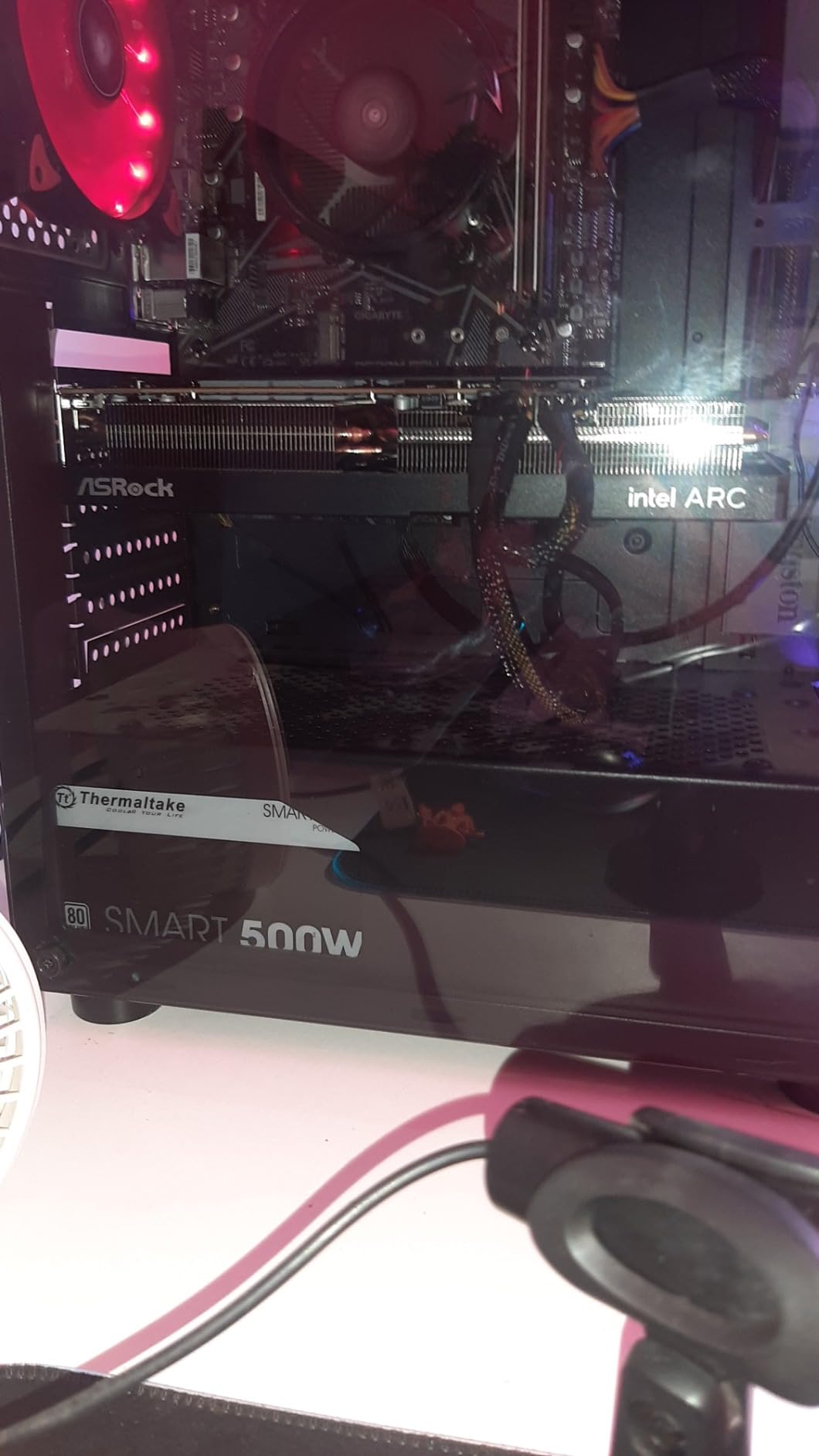 ASRock Intel ARC A750 Challenger D 8GB OC, 8GB DDR6, PCIe4, 2 HDMI, 2 DP, 2200MHz Clock, 0dB Cooling, Overclocked customer photo 1