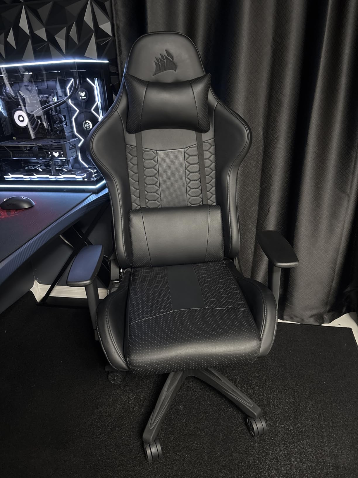 Corsair TC100 Relaxed Gaming Chair - Leatherette, Racing-Inspired Design, Lumbar Pillow, Detachable Memory Foam Neck Pillow, Adjustable Seat Height, Adjustable Armrests (Black) customer photo 2
