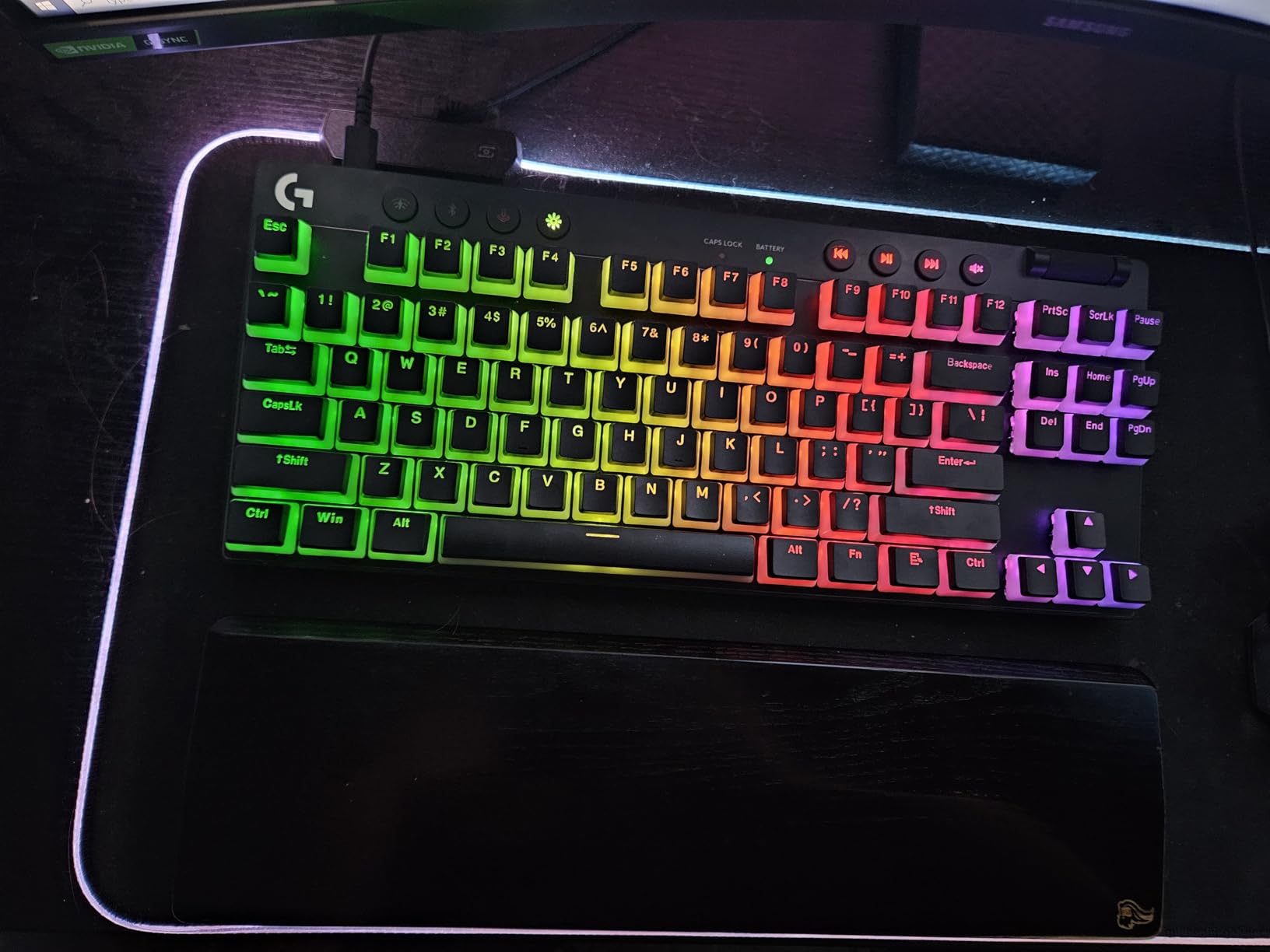 Logitech G PRO X TKL Lightspeed Wireless Gaming Keyboard, Ultra-Portable Tenkeyless Design, LIGHTSYNC RGB, PBT keycaps, Tactile Switches (GX Brown) - White customer photo 2