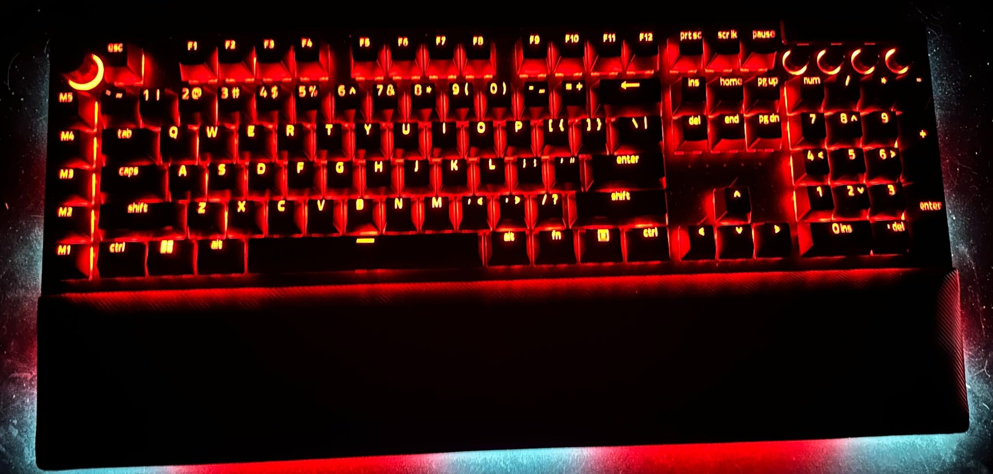 Razer BlackWidow V4 Pro Wired Mechanical Gaming Keyboard: Green Switches Tactile & Clicky - Doubleshot ABS Keycaps - Command Dial - Chroma RGB - Magnetic Wrist Rest customer photo 1