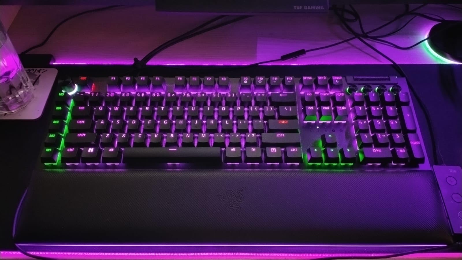 Razer BlackWidow V4 Pro Wired Mechanical Gaming Keyboard: Green Switches Tactile & Clicky - Doubleshot ABS Keycaps - Command Dial - Chroma RGB - Magnetic Wrist Rest customer photo 2