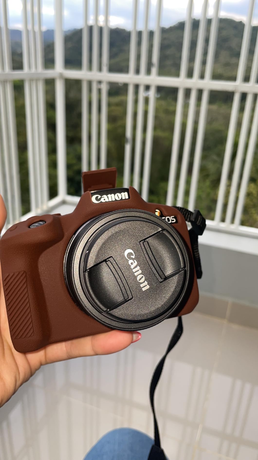 Canon EOS R50 Mirrorless Camera RF-S18-45mm F4.5-6.3 is STM Lens Kit, 24.2 Megapixel CMOS (APS-C) Sensor, 4K Video, Vlogging, Content Creation, Photography, Digital Camera, Black customer photo 2