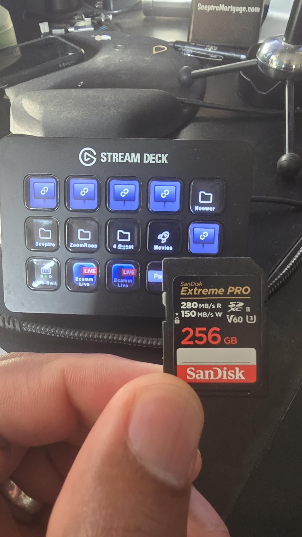 SANDISK 1TB Extreme PRO SDXC UHS-II Memory Card - C10, U3, V60, 6K, 4K UHD, SD Card - SDSDXEP-1T00-GN4IN customer photo 1