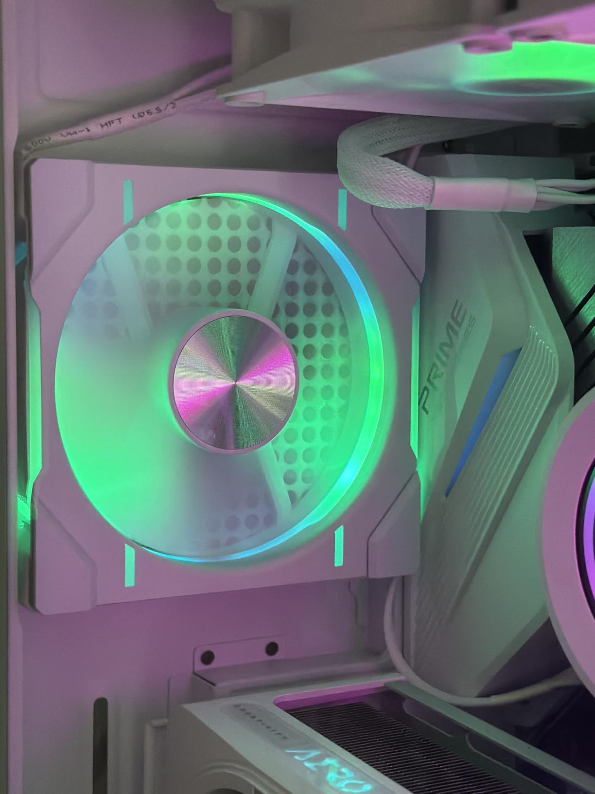 Phanteks PH-F120D30R_DRGB_PWM_BK01_3P - D30 120mm DRGB PWM Fan 3-Pack - Reverse Airflow Model - Premium D-RGB Performance Fans - Black customer photo 1
