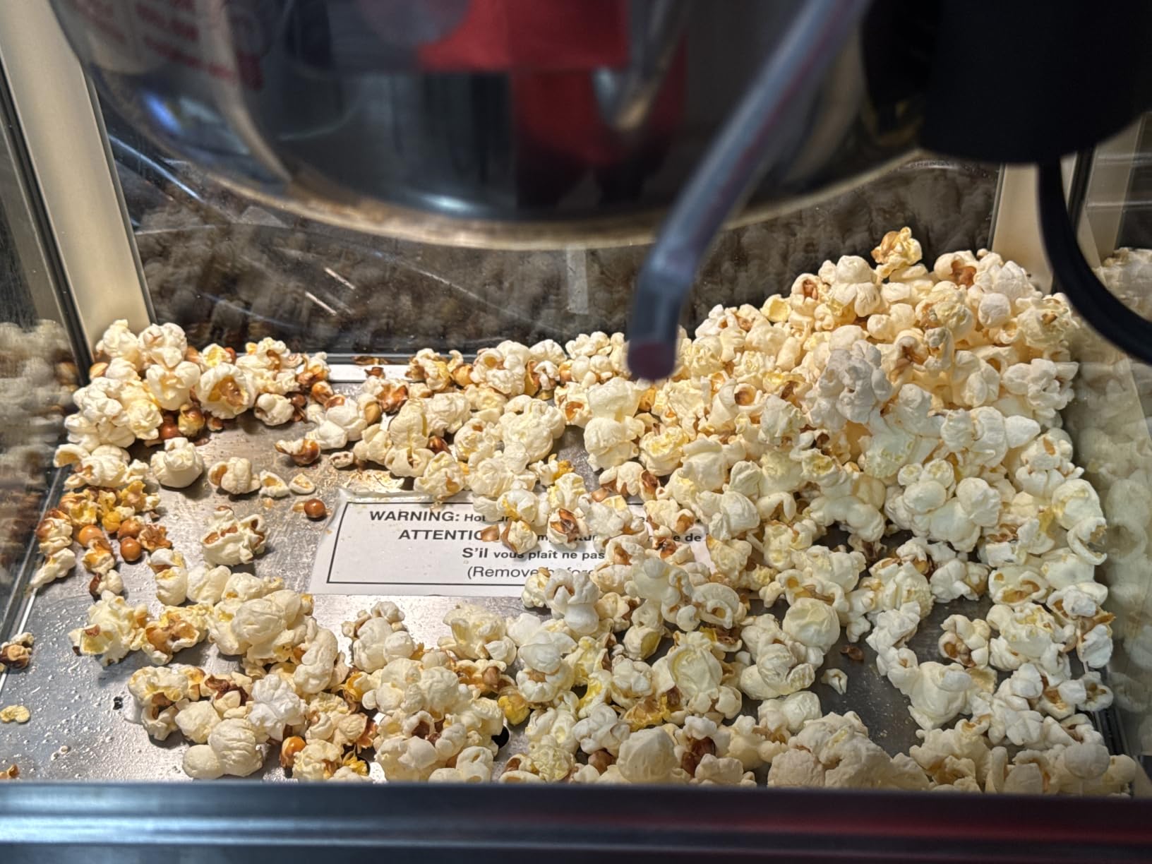 VEVOR Commercial Popcorn Machine, 8 Oz Kettle, 850 W Popcorn Maker on Wheels for 48 Cups per Batch, Theater Style Popper with 3-Switch Control Steel Frame Tempered Glass Doors Cart 1 Scoop 2 Spoons | 850W Theater Style Popper, On Wheels, 48 Cups per Batch, 3-Switch Control, Tempered Glass Doors customer photo 2